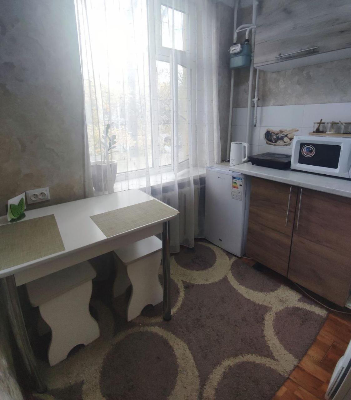 Комфортная Квартира Для 2Х Персон Apartment Bishkek Luaran gambar